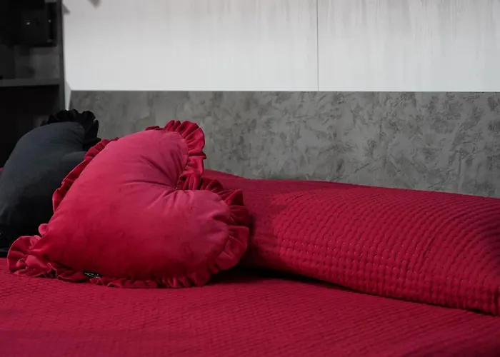 Grey House Casa بيت للعطل *